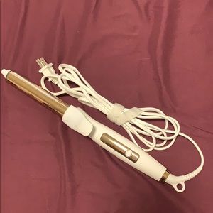 💎Kristen ess curling iron